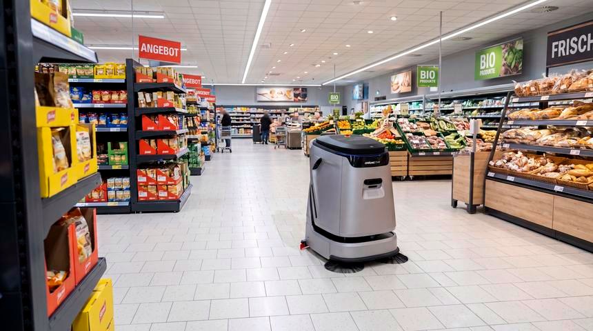 Service-Robotik im Einsatz