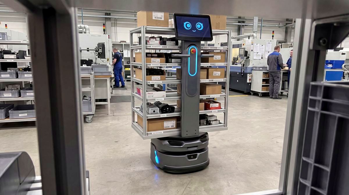 CarryBot D100 im Einsatz